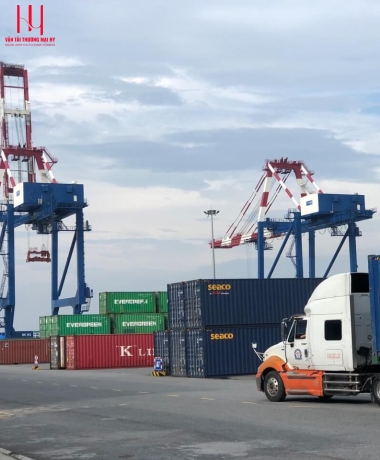 VẬN TẢI CONTAINER & GIAO NHẬN TẠI CẢNG